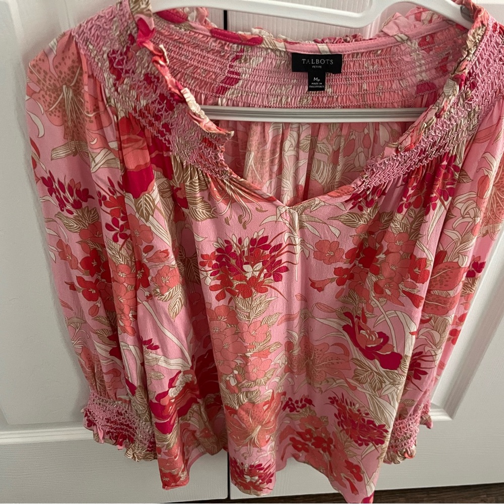 Talbots Red and Pink Smocked Blouse Medium Petite, Like new